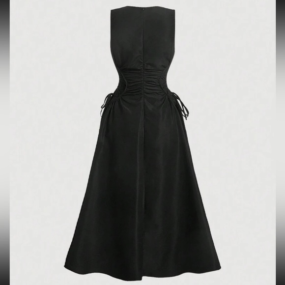 Black tie lace side midi maxi flowy fur no flare style Dre’s - Picture 2 of 3